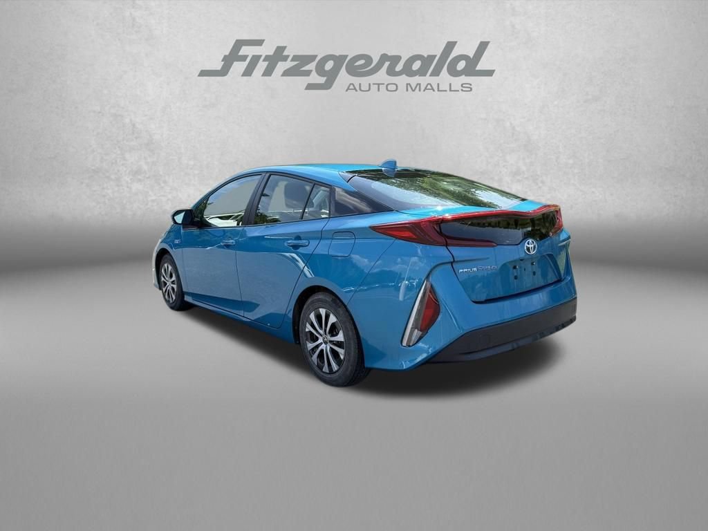 Used 2021 Toyota Prius Prime LE FWD image 6