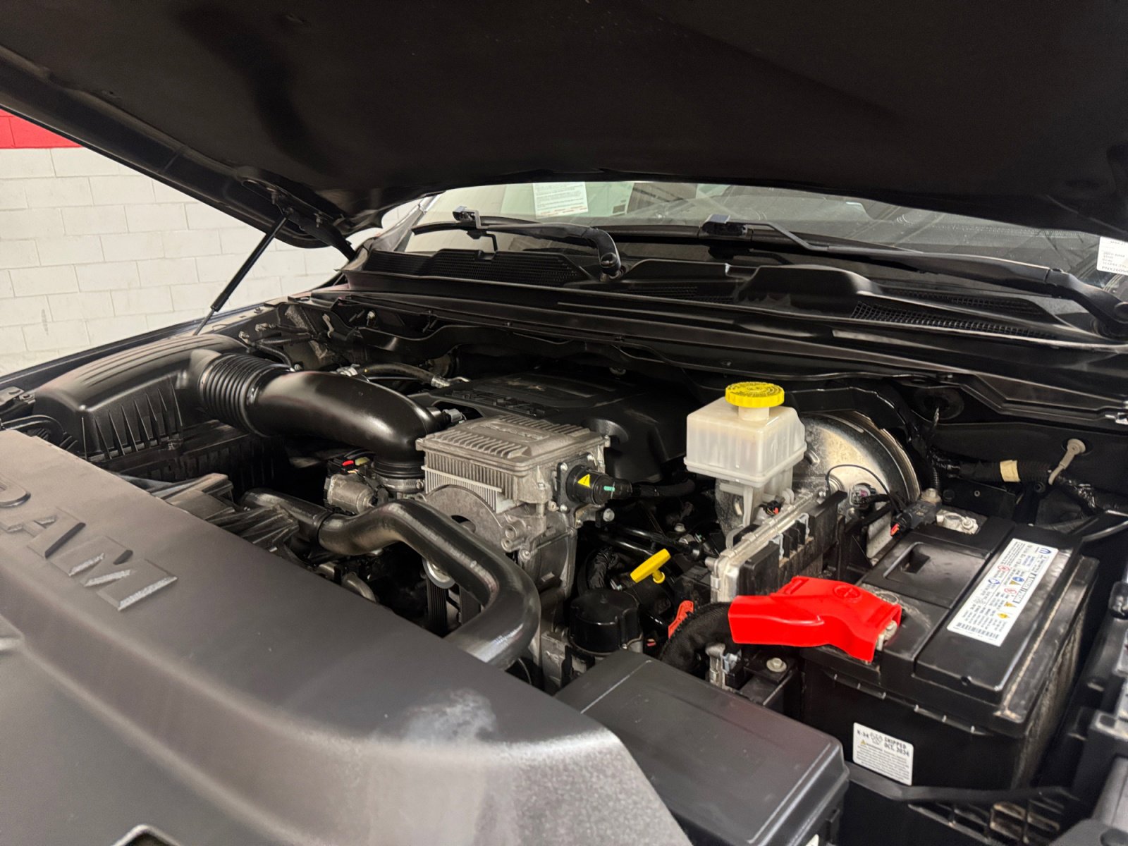 Used 2020 RAM 1500 Laramie image 22