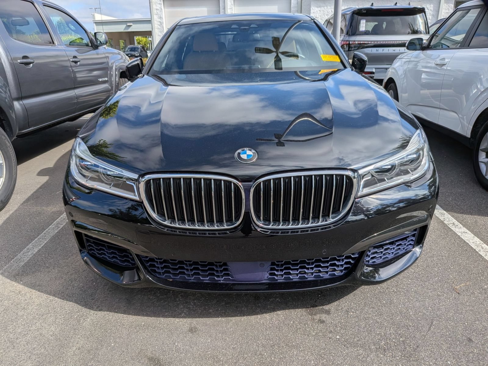 Used 2018 BMW 750i RWD image 6