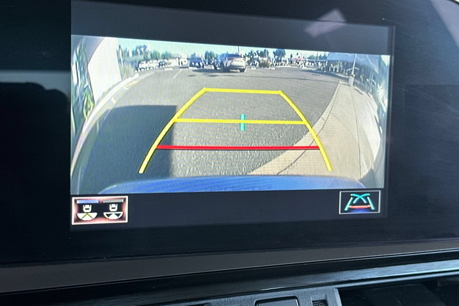 Used 2022 Lexus ES 300h w/ Premium Package FWD image 15