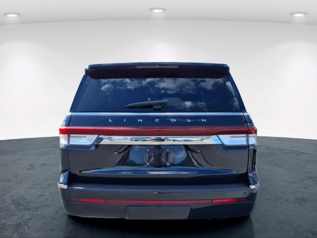 Used 2022 Lincoln Navigator Reserve AWD/4WD image 12
