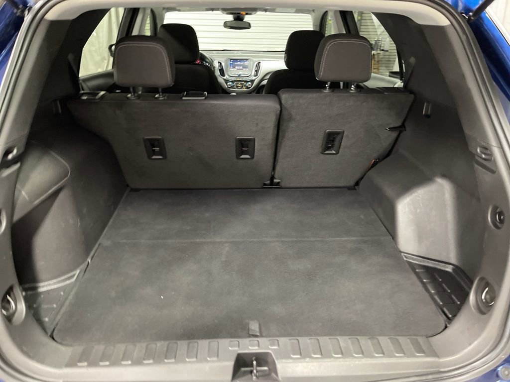 Used 2023 Chevrolet Equinox LS w/ LS Convenience Package FWD image 17