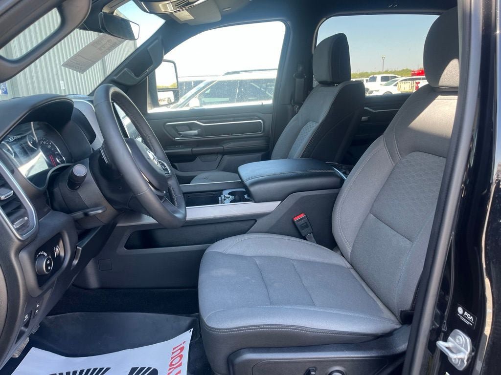 Used 2025 RAM 1500 Big Horn RWD image 8
