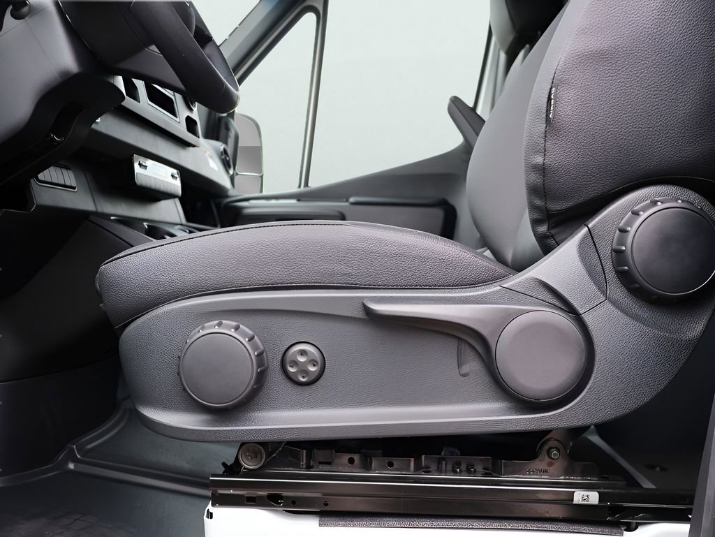 New 2026 Mercedes-Benz Sprinter 144 Cargo image 41