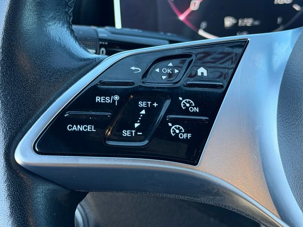 Used 2022 Mercedes-Benz C 300 4MATIC Sedan image 24