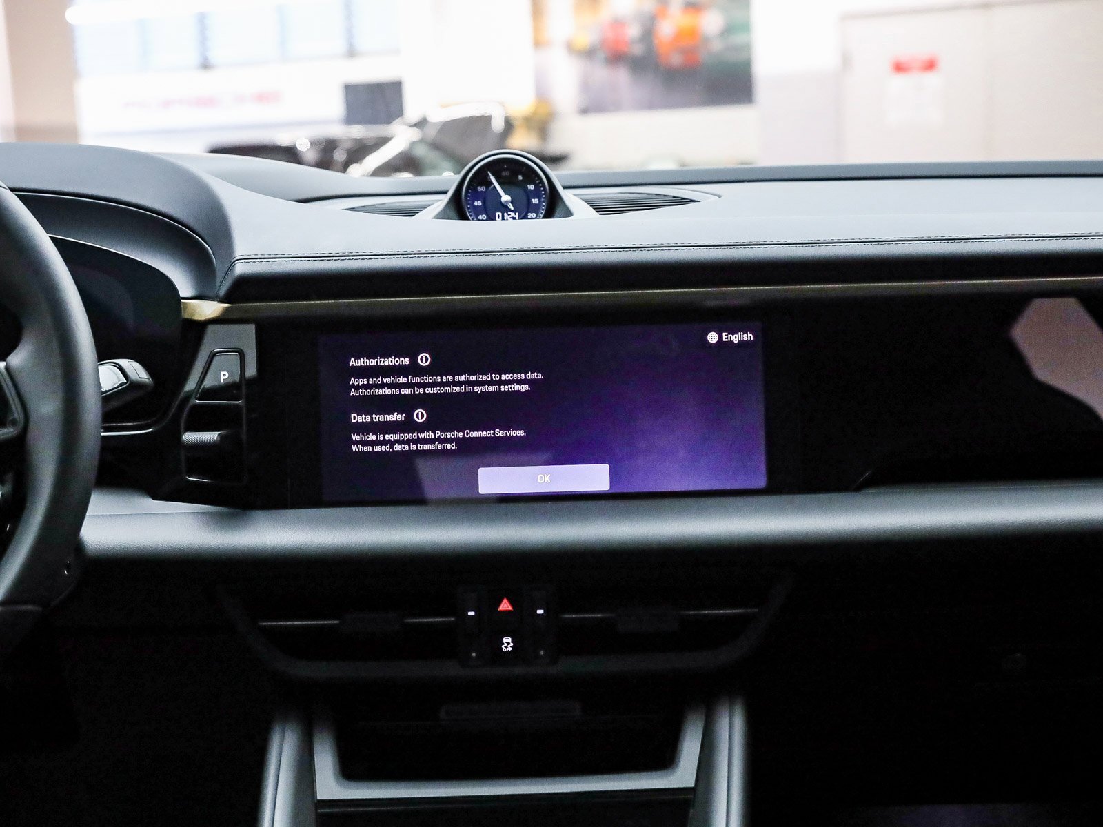 Used 2025 Porsche Macan Electric image 19