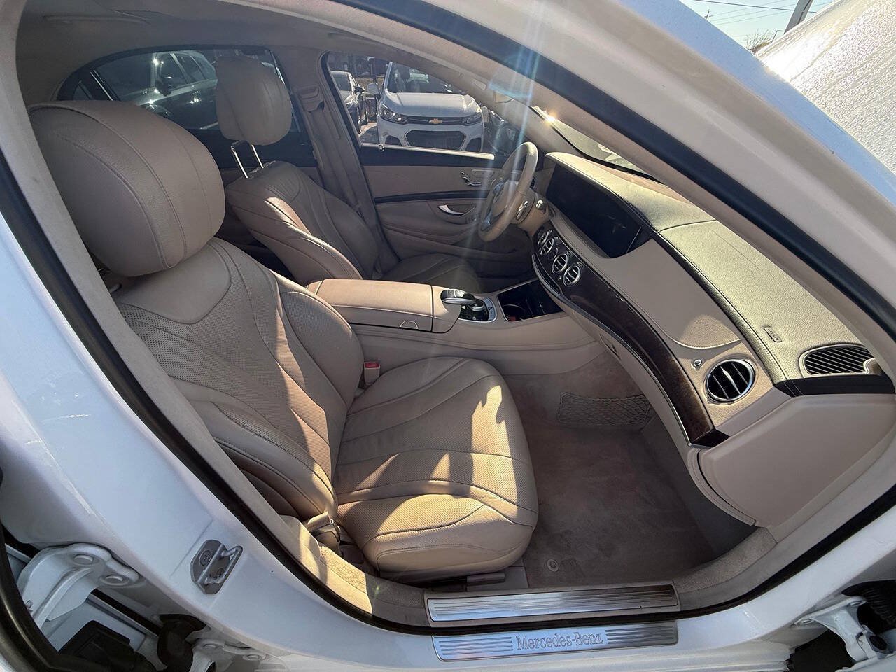 Used 2018 Mercedes-Benz S 450 Sedan w/ AMG Line Exterior image 14