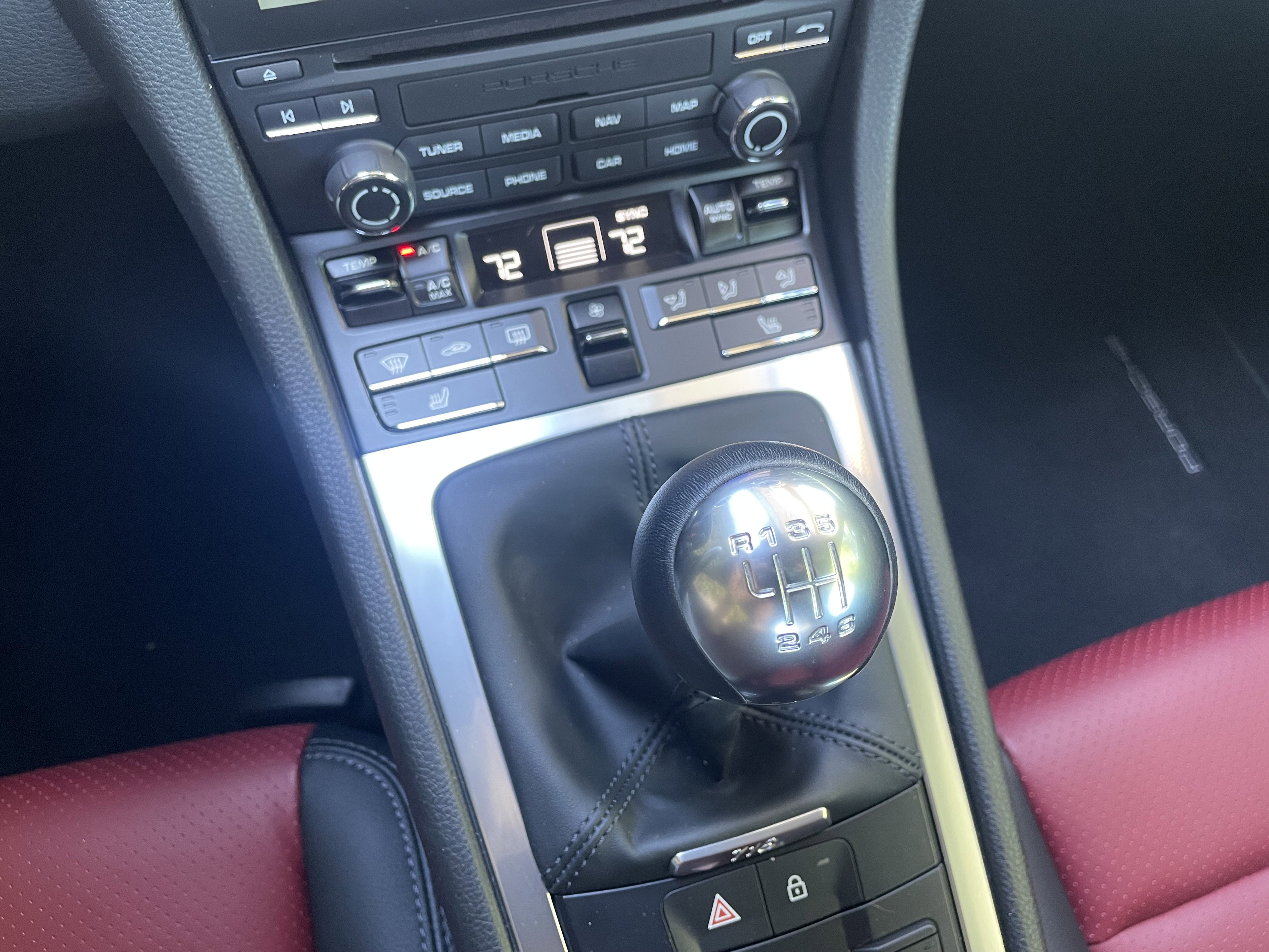 Used 2022 Porsche 718 Cayman S RWD image 17