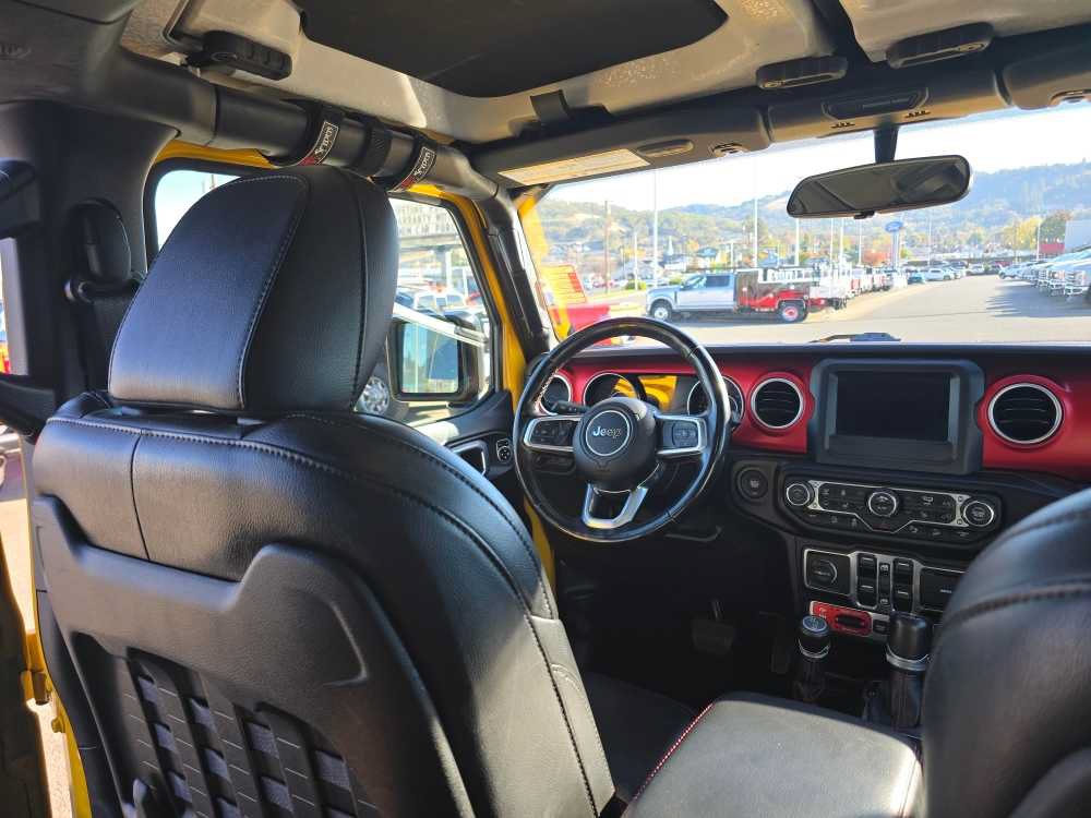 Used 2020 Jeep Wrangler Unlimited Rubicon w/ LED Lighting Group AWD/4WD image 10