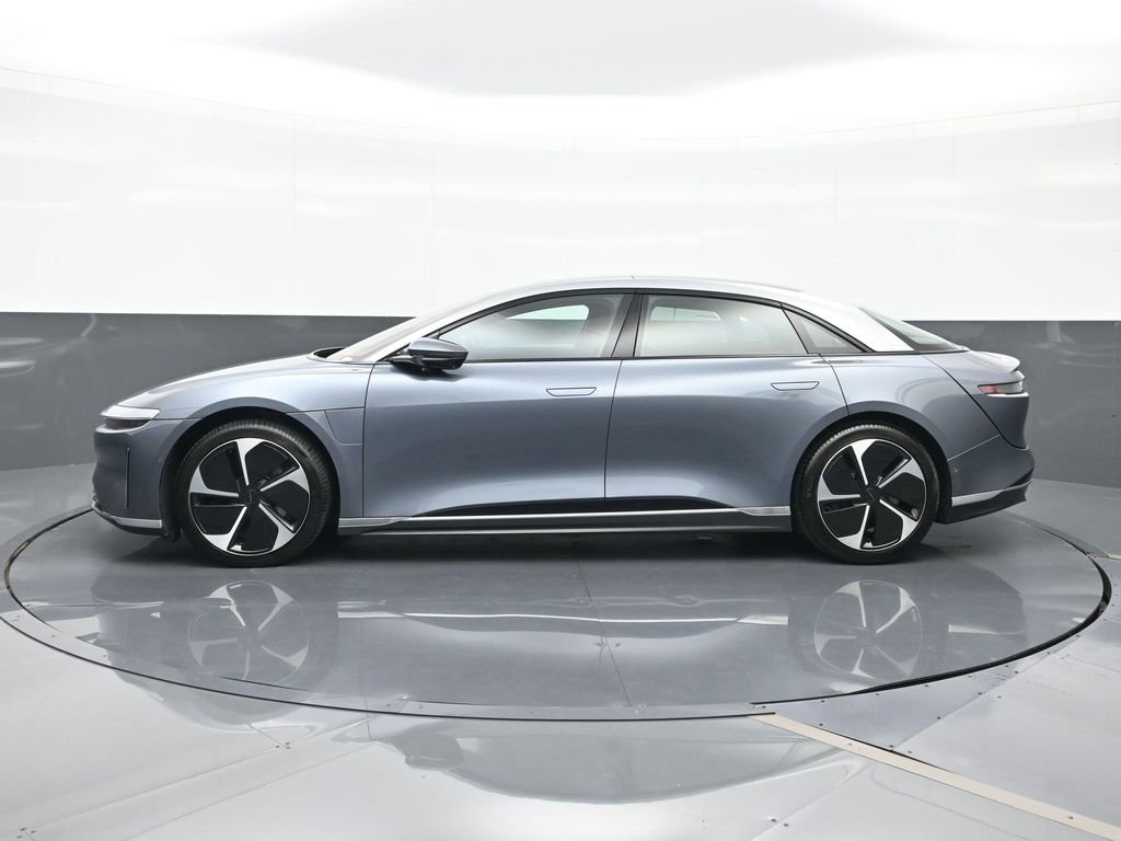 Used 2025 Lucid Air Touring image 5