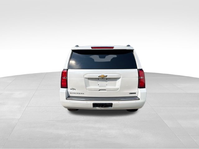 Used 2017 Chevrolet Suburban Premier AWD/4WD image 4