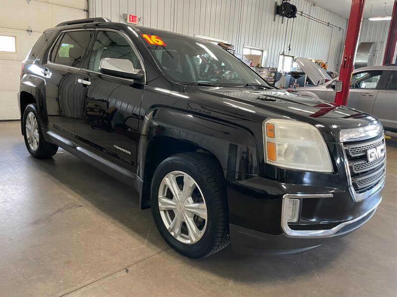 Used 2016 GMC Terrain SLE w/ Premium Edition, SLE-2 AWD/4WD image 4