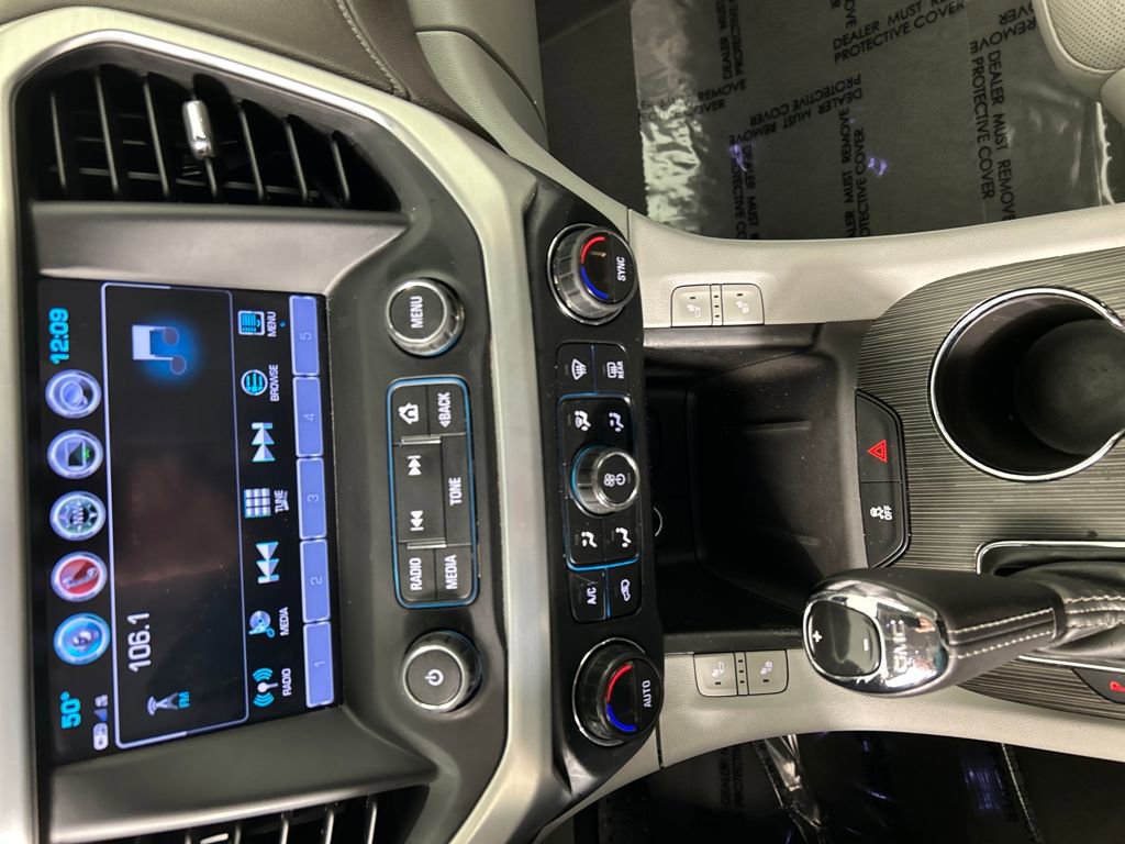 Used 2018 GMC Acadia SLT image 13