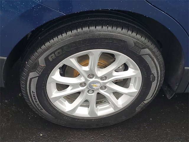 Certified 2019 Chevrolet Equinox LT w/ Driver Convenience Package image 5