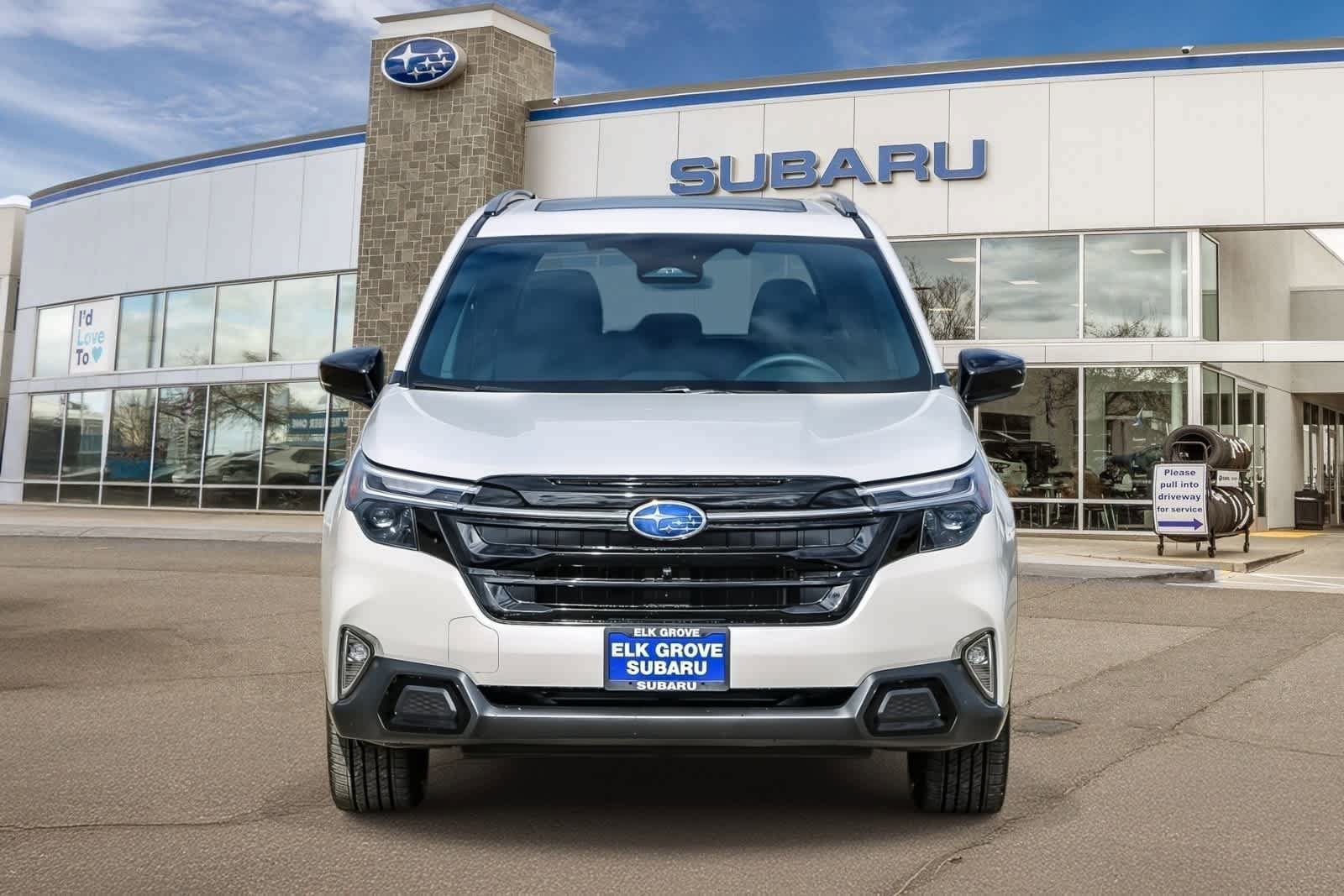 New 2026 Subaru Forester Touring AWD/4WD image 10