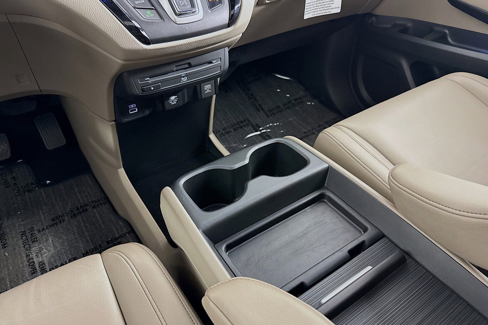 Used 2024 Honda Odyssey Touring image 6