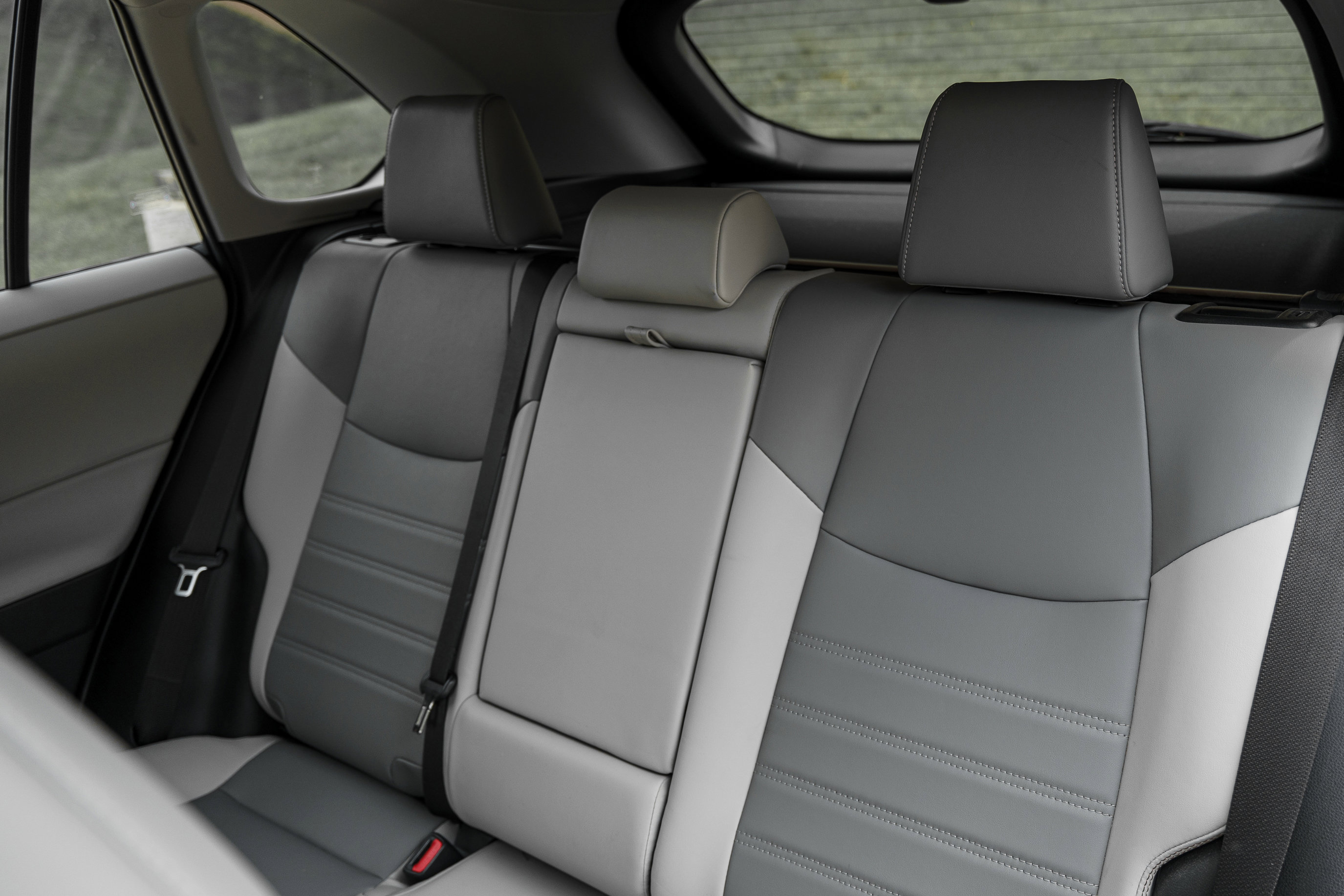 Used 2020 Toyota RAV4 XLE Premium AWD/4WD image 22