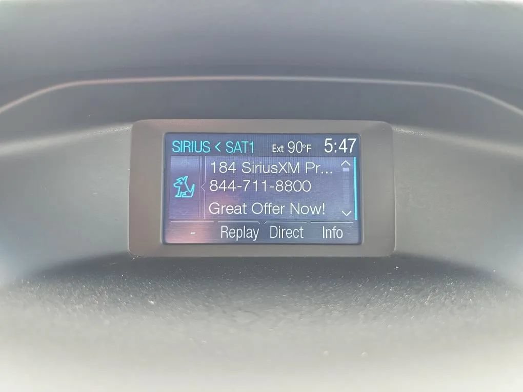 Used 2014 Ford Focus SE w/ SE Winter Package FWD image 25