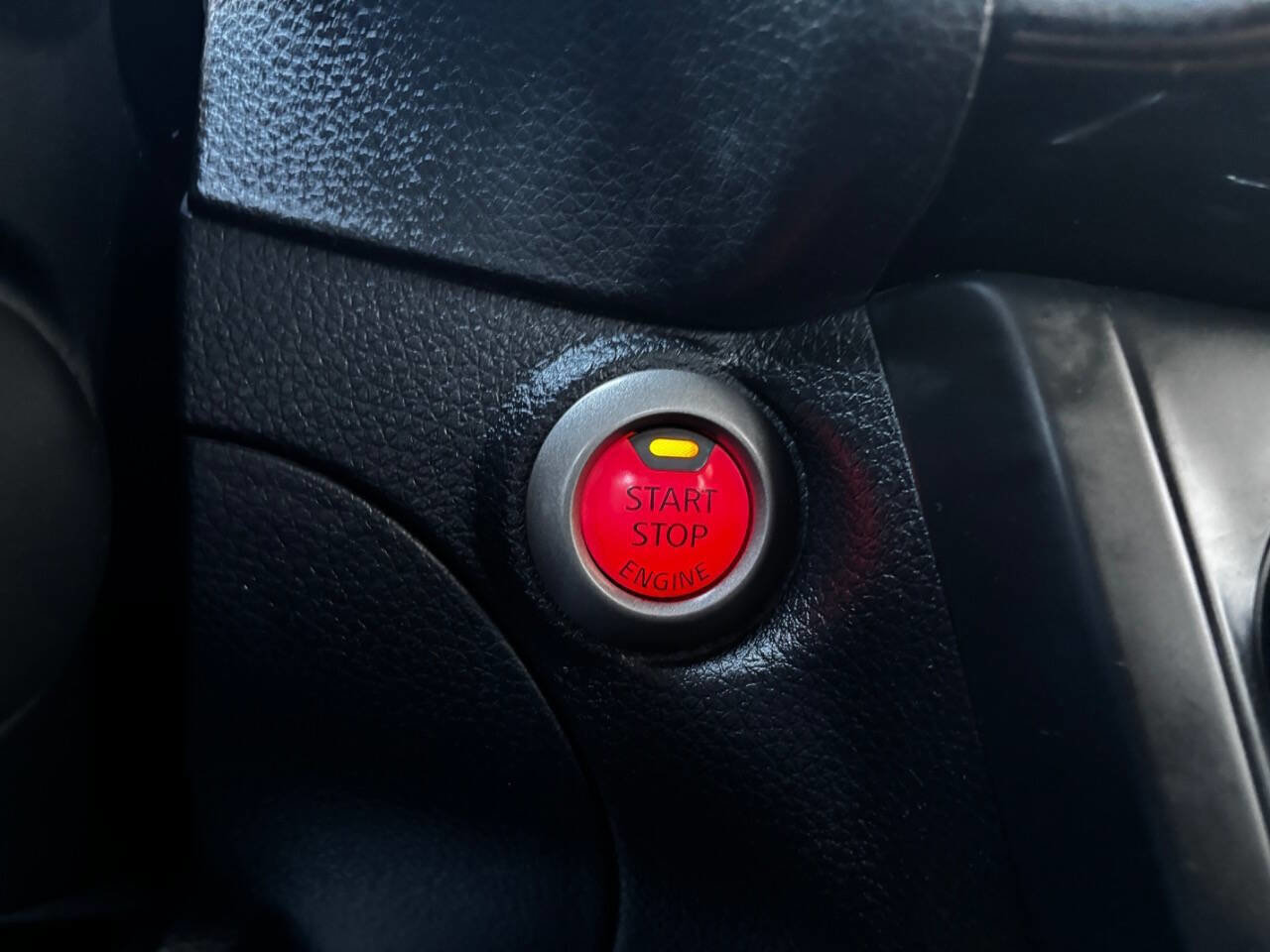 Used 2016 Nissan Sentra SV image 23