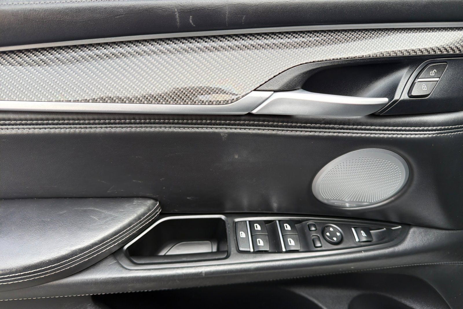 Used 2015 BMW X6 M AWD/4WD image 10