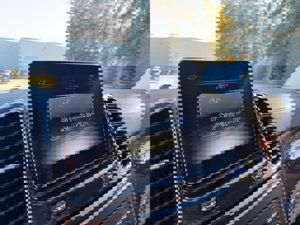 Certified 2019 Mercedes-Benz GLS 450 4MATIC w/ Premium 1 Package image 21