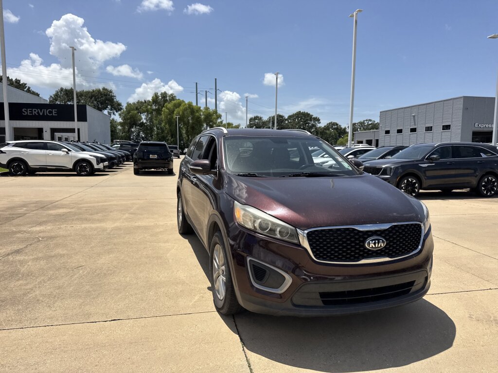 Used 2016 Kia Sorento FWD w/ LX Convenience Package image 6