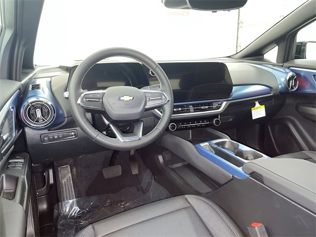 New 2026 Chevrolet Equinox EV LT image 20