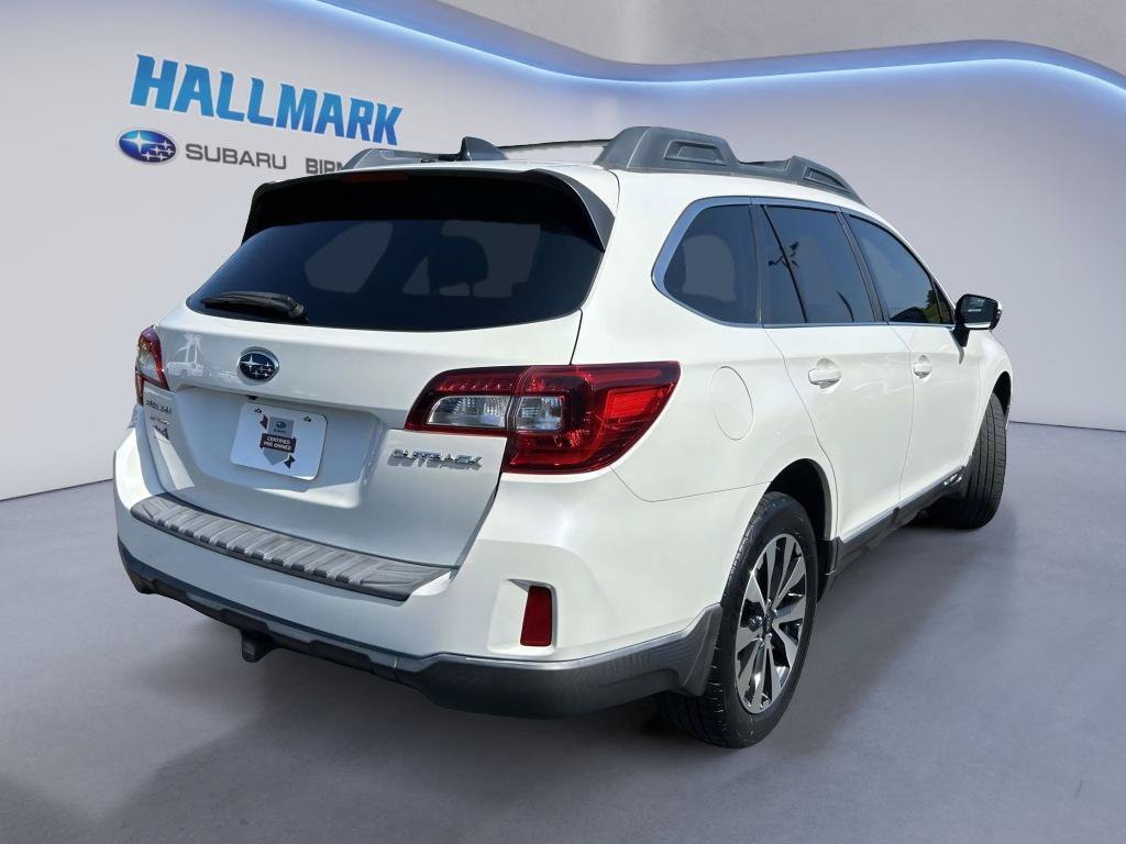 Used 2016 Subaru Outback 2.5i Limited AWD/4WD image 3
