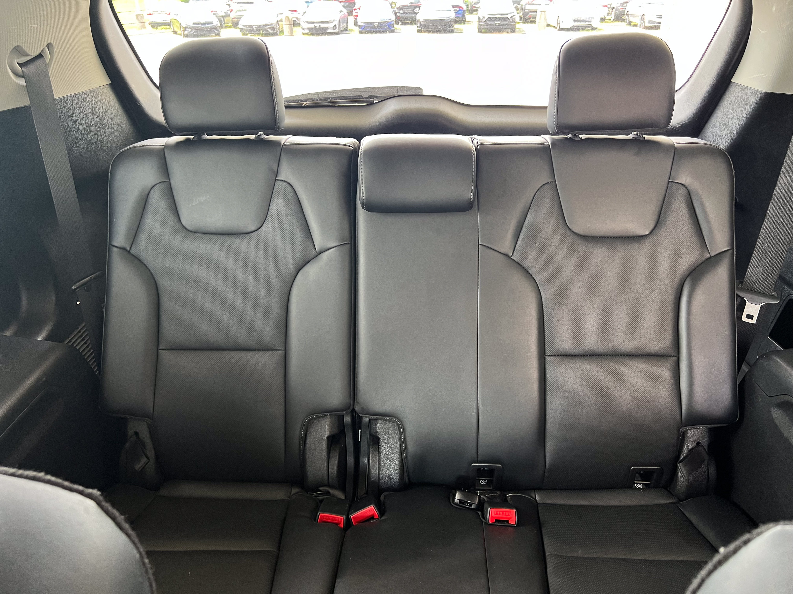 Used 2025 Kia Telluride S FWD image 32