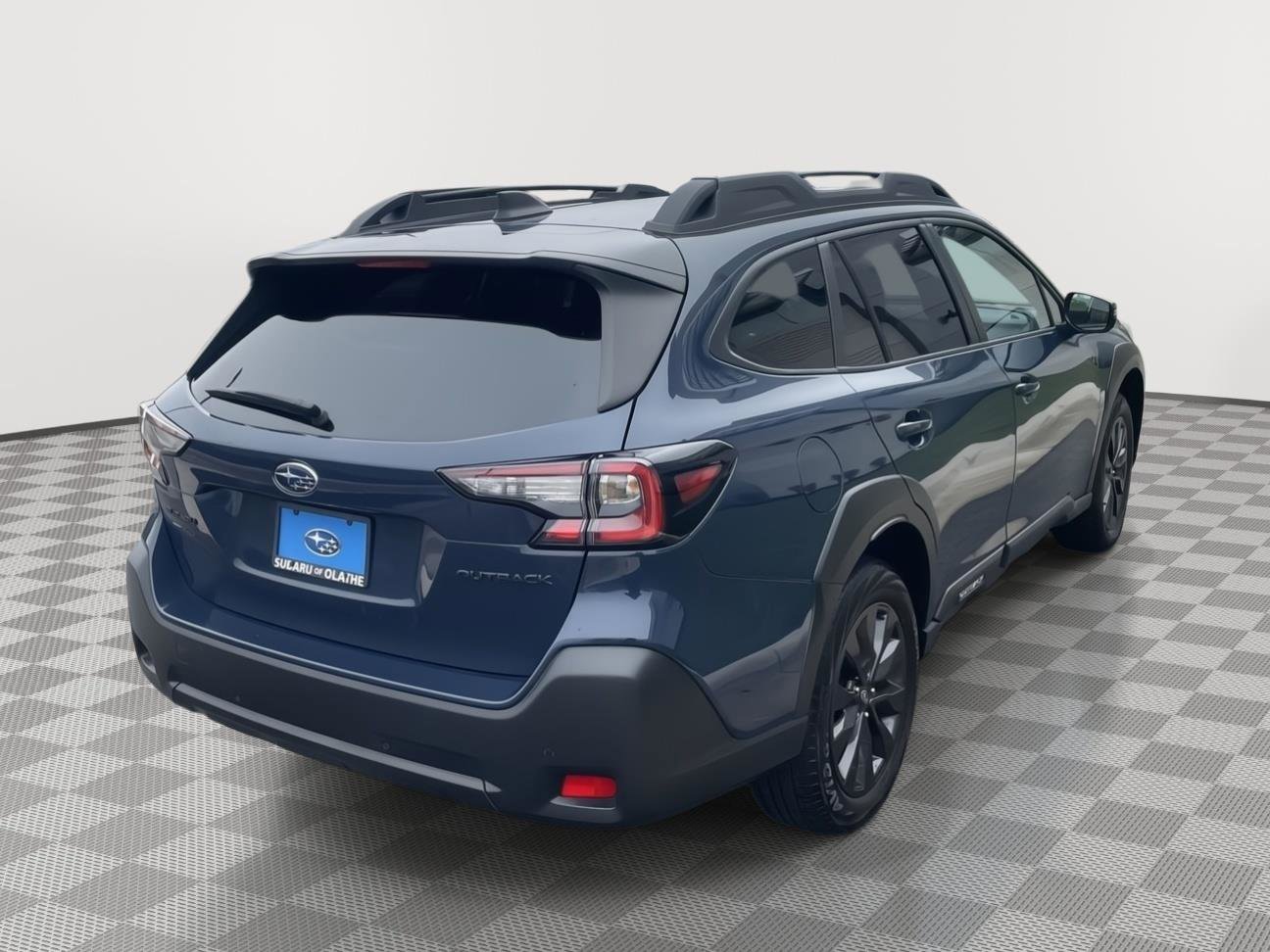 Certified 2025 Subaru Outback Onyx Edition AWD/4WD image 15