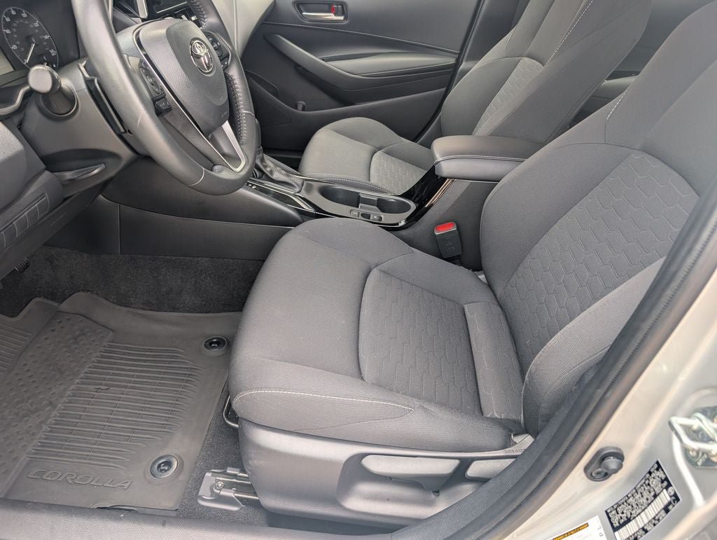 Used 2024 Toyota Corolla SE w/ SE Package FWD image 13