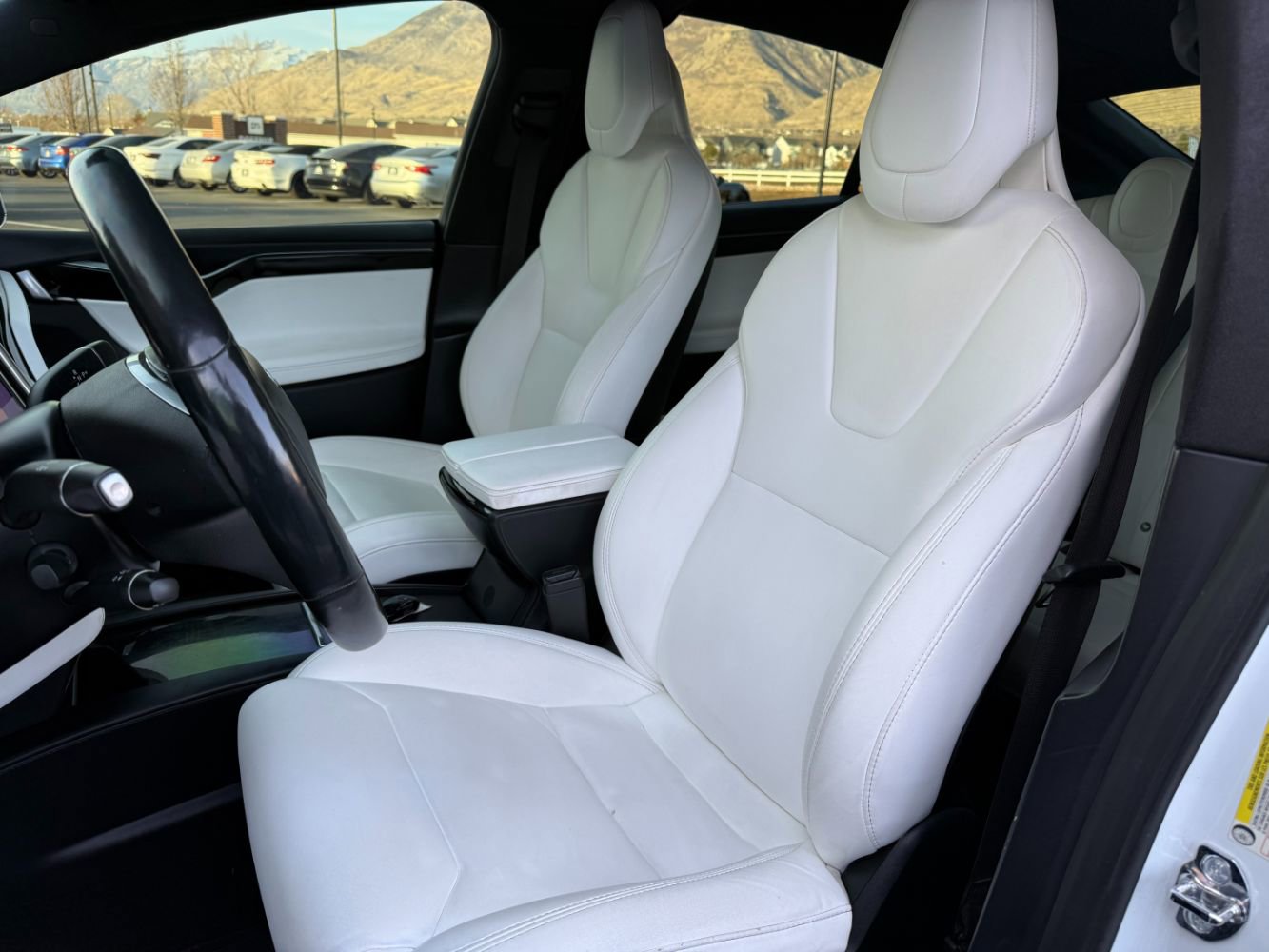 Used 2018 Tesla Model X 100D AWD/4WD image 16