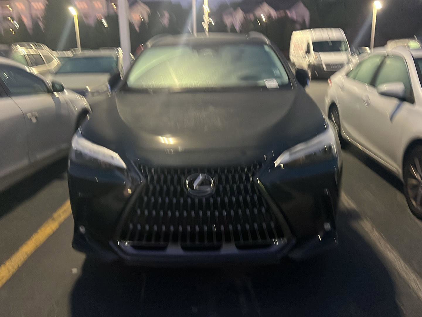 Used 2023 Lexus NX 350h AWD image 4