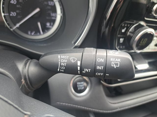 Certified 2020 Toyota Highlander Limited AWD/4WD image 24