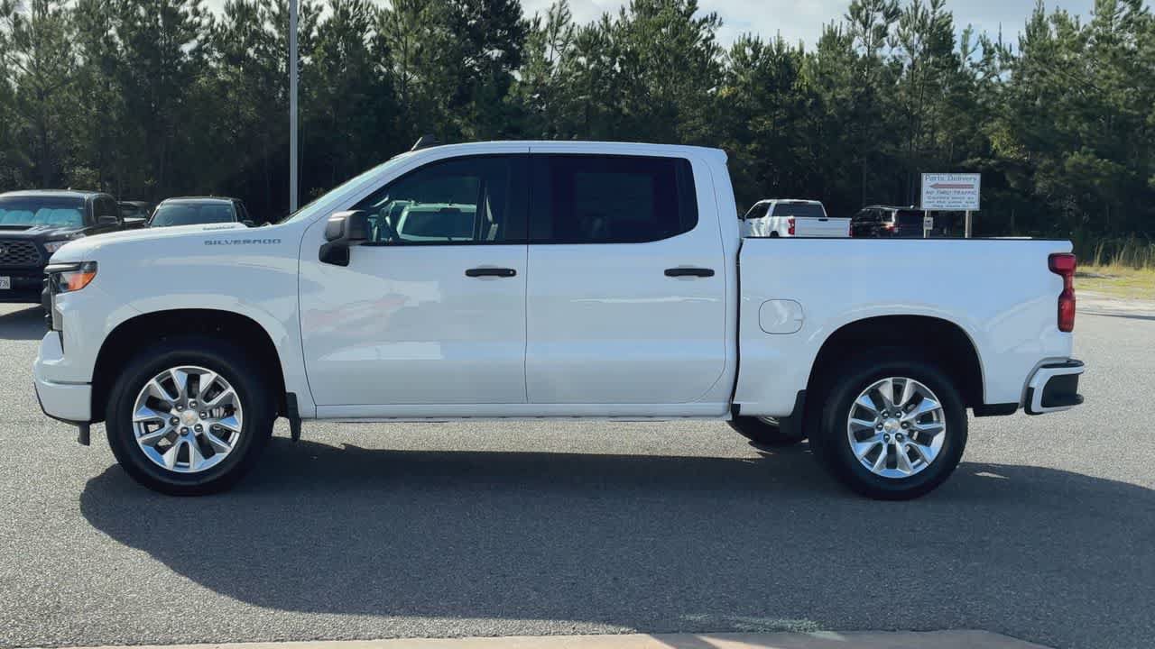 New 2026 Chevrolet Silverado 1500 Custom RWD image 5