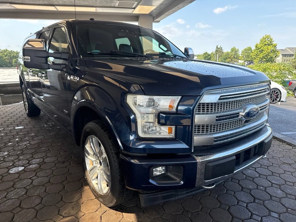 Used 2017 Ford F150 Platinum w/ Equipment Group 701A Luxury AWD/4WD image 4