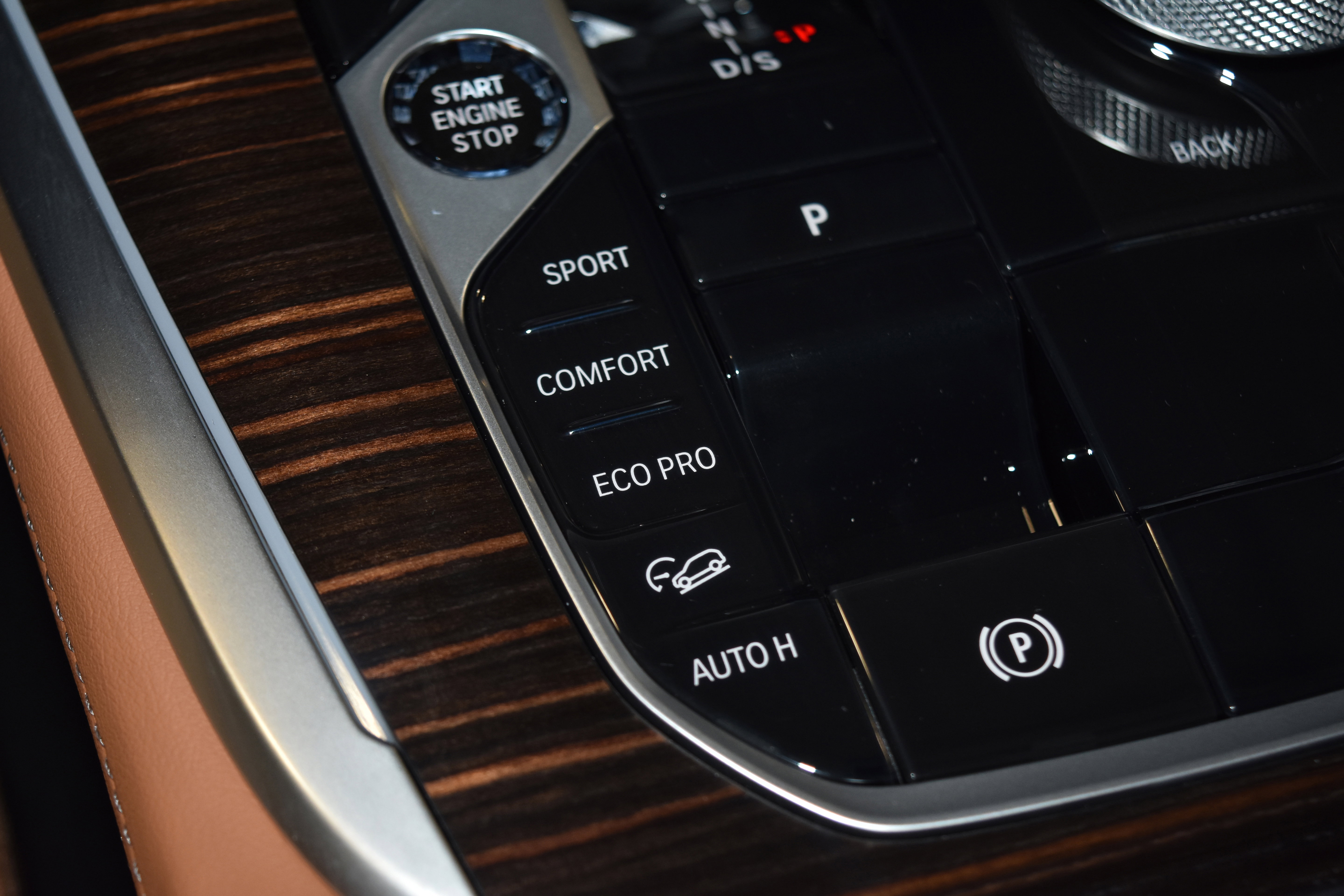 New 2026 BMW X7 xDrive40i w/ Executive Package image 15