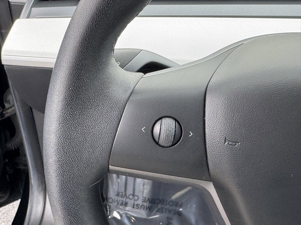 Used 2019 Tesla Model 3 Performance image 13