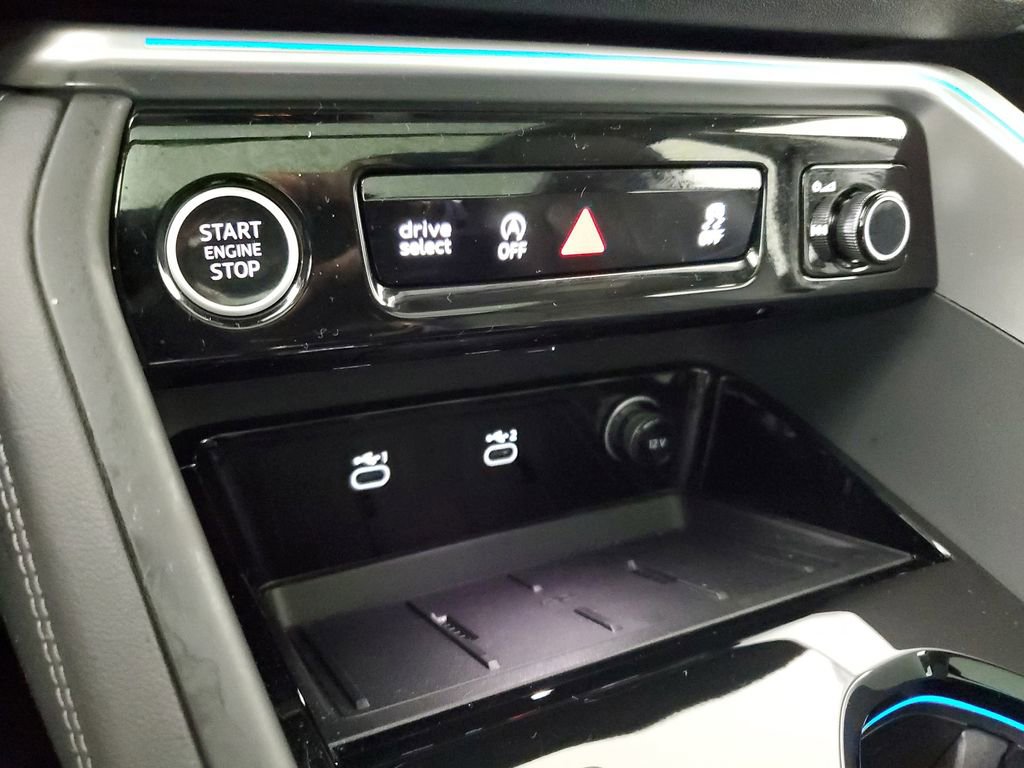 Used 2025 Audi Q5 Premium Plus w/ Premium Plus image 30