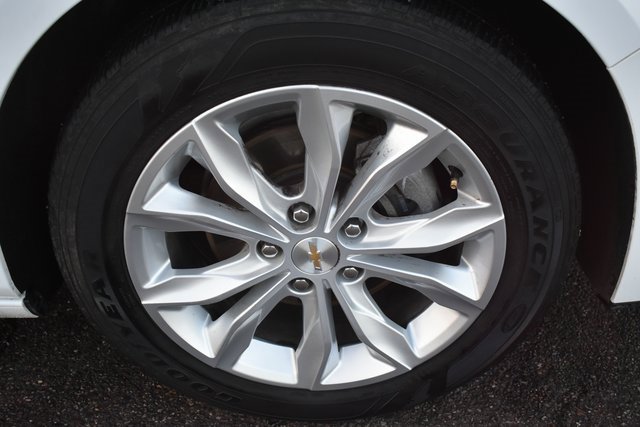 Used 2024 Chevrolet Malibu LT image 42