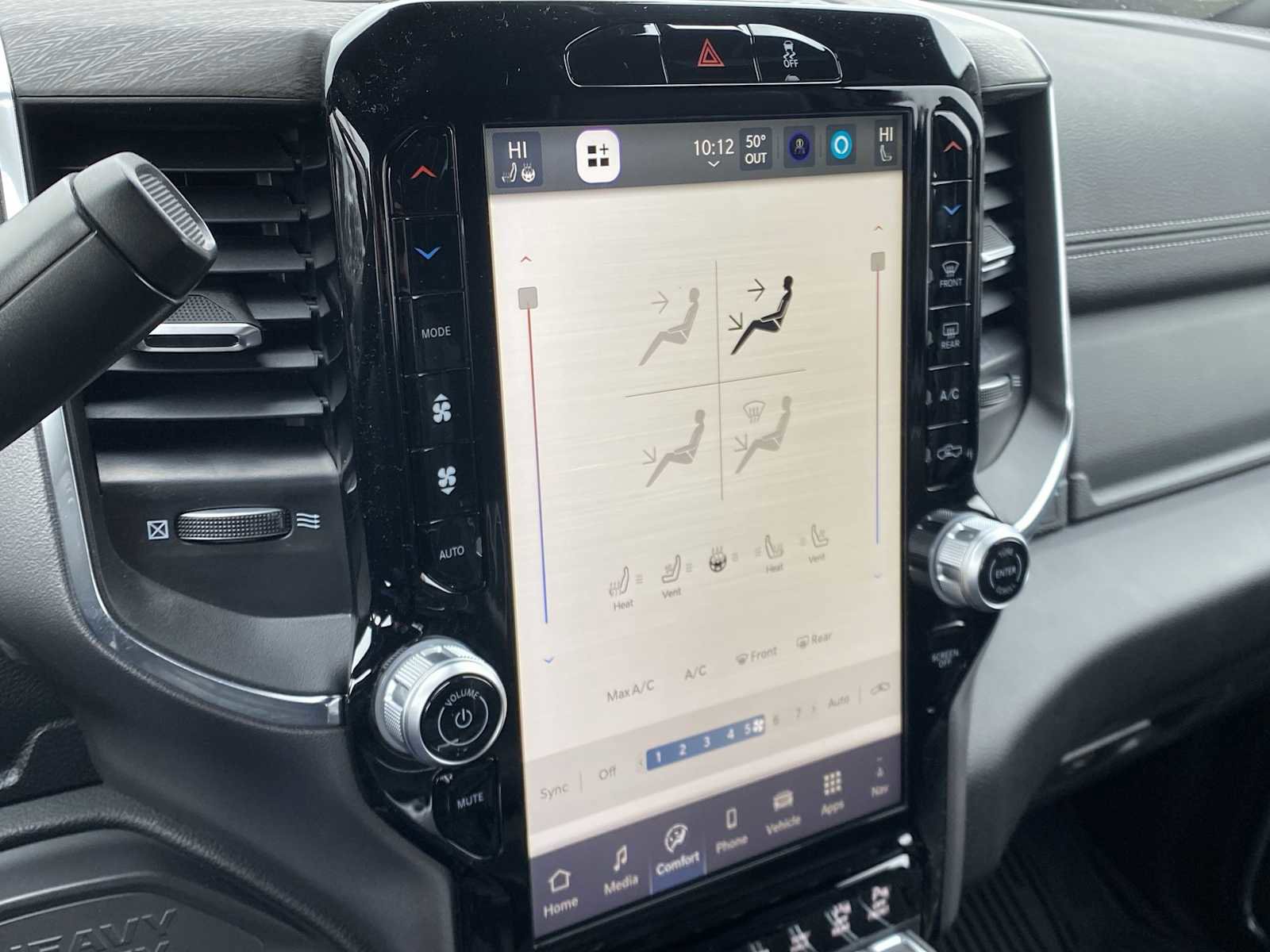 New 2025 RAM 2500 Laramie image 26