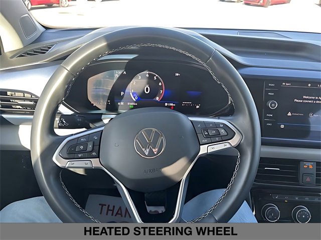 Used 2023 Volkswagen Taos SE w/ Panoramic Sunroof Package image 24