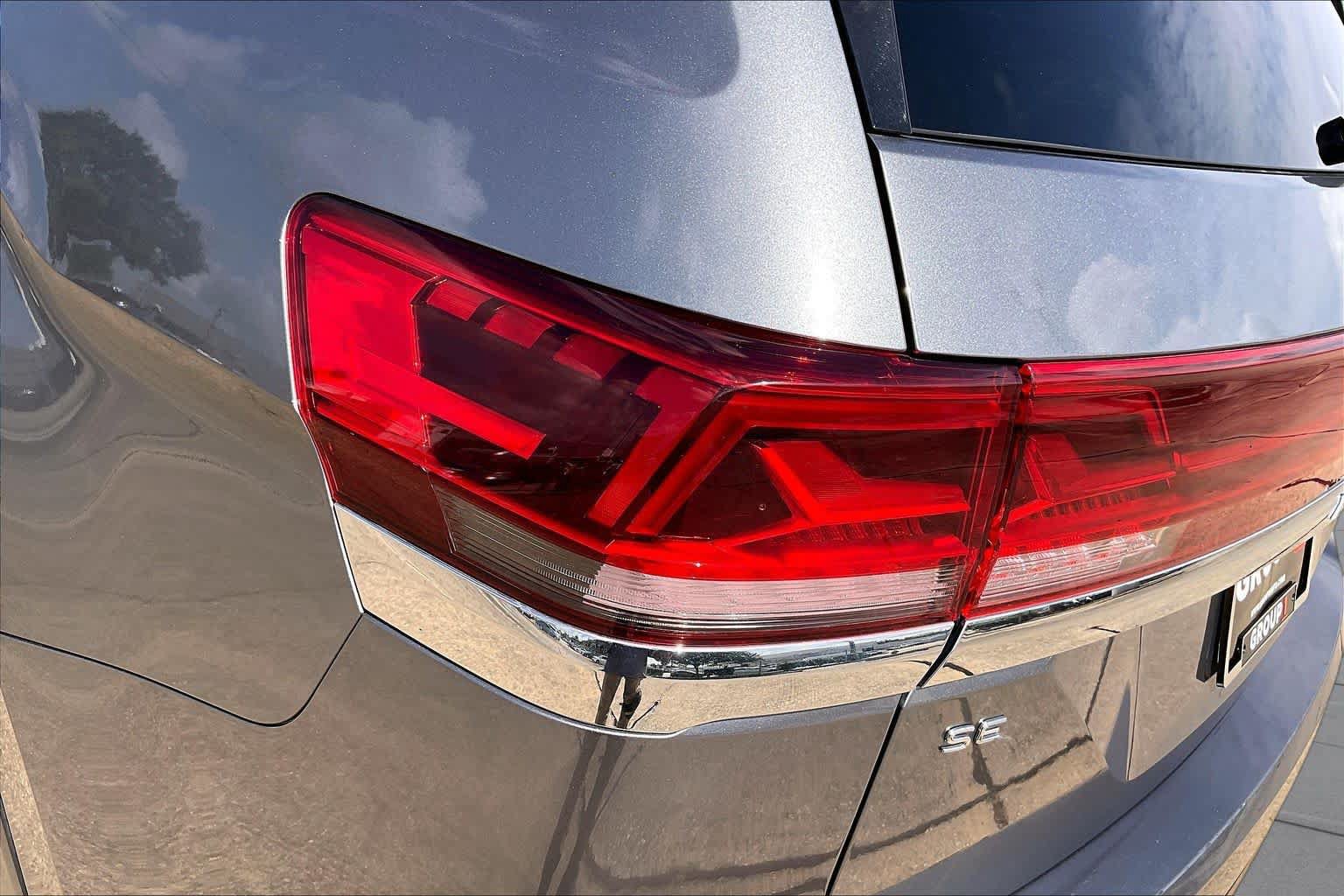 Used 2025 Volkswagen Atlas SE FWD image 25