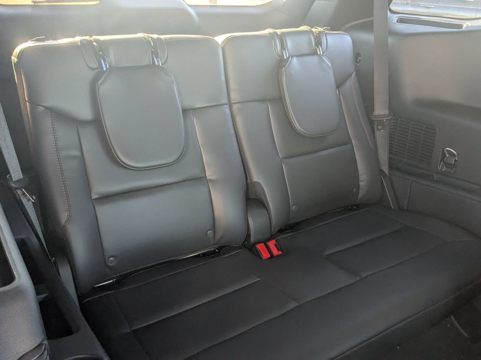 New 2026 Ford Explorer ST AWD/4WD image 38