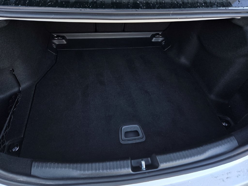 Used 2023 Mercedes-Benz C 300 Sedan image 35