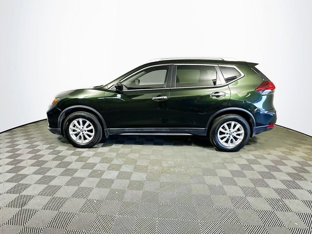 Used 2018 Nissan Rogue SV w/ Premium Package image 5