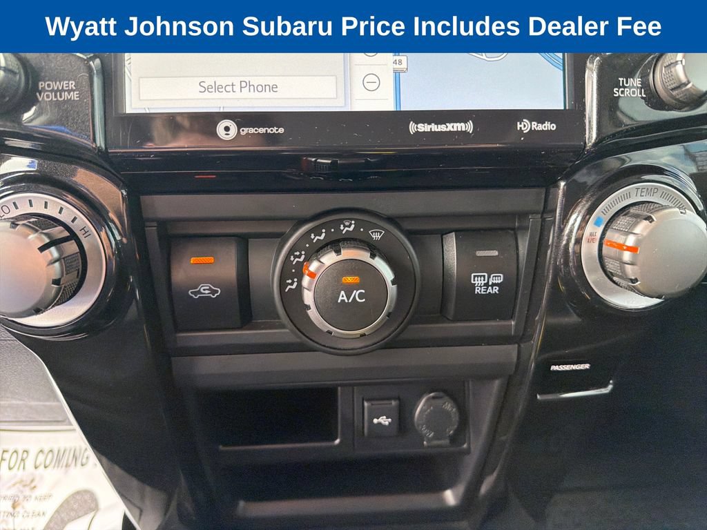 Used 2020 Toyota 4Runner TRD Off-Road Premium w/ Moonroof Package AWD/4WD image 28