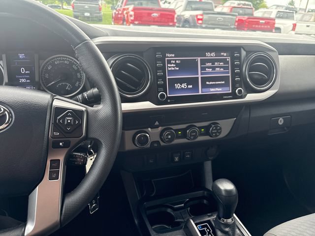 Used 2020 Toyota Tacoma SR5 AWD/4WD image 23