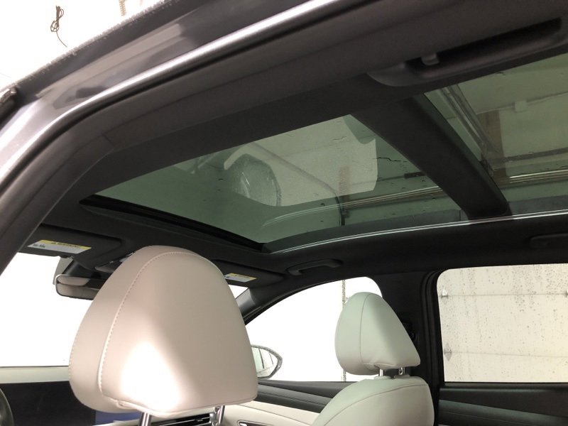 Used 2025 Hyundai Tucson Limited image 19