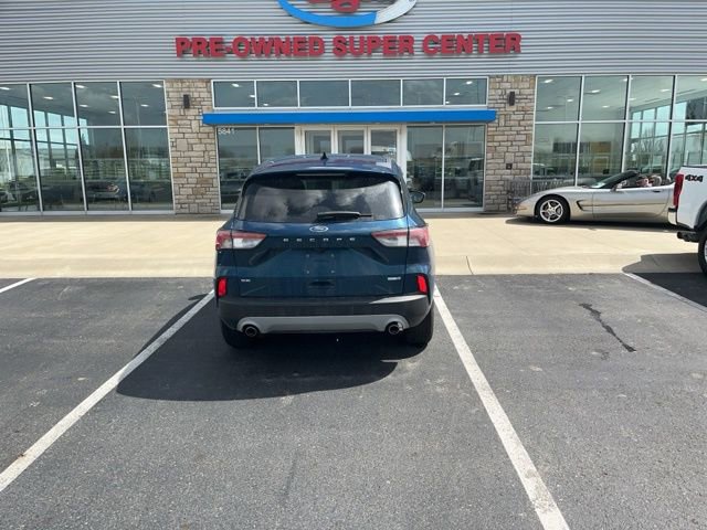 Used 2020 Ford Escape SE image 8